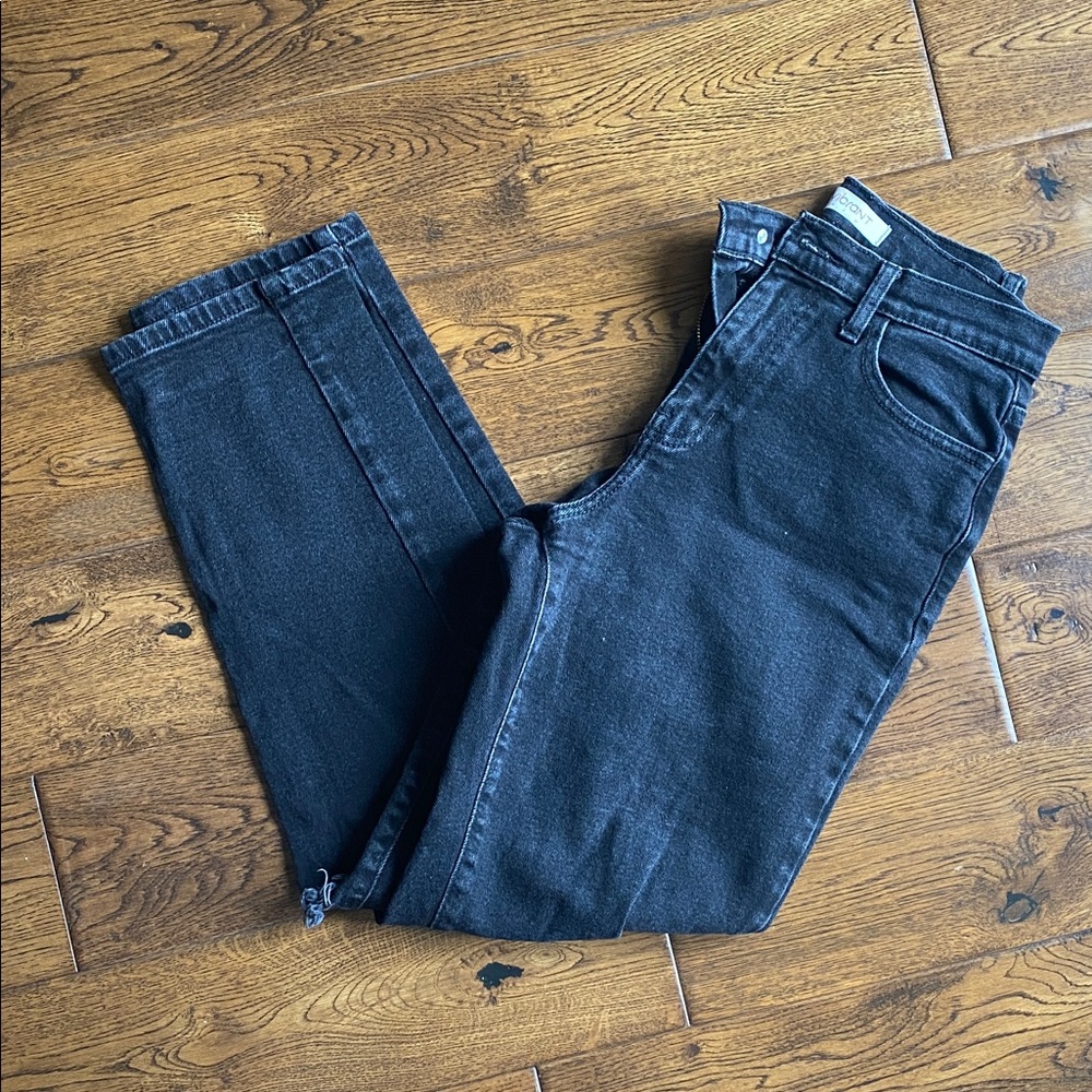 Vibrant Charcoal Jeans